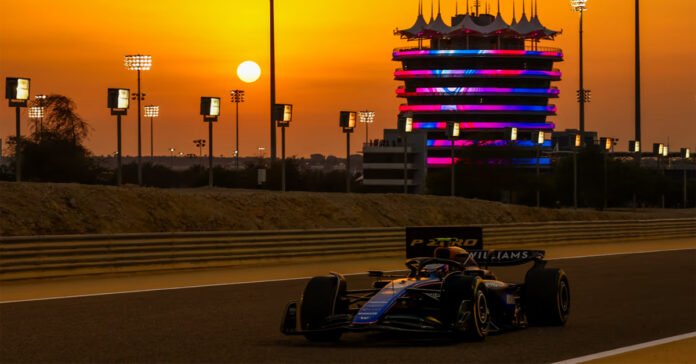 F1 Pre Season Test, Williams Bahrain test at sunset