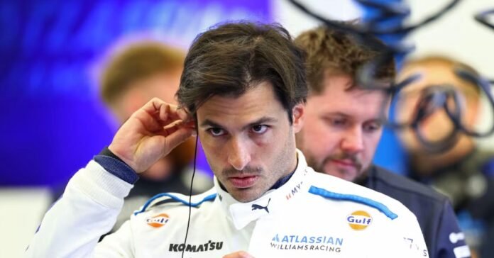 Former F1 driver Anthony Davidson has Williams signing Carlos Sainz was a "blessing" | Credit: F1