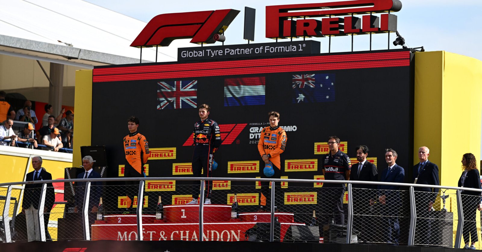 MONZA, ITALY - SEPTEMBER 07: Race winner Max Verstappen of the Netherlands and Oracle Red Bull Racing Second placed Lando Norris of Great Britain and McLaren Third placed Oscar Piastri of Australia and McLaren and Pierre Wache, Technical Director of Oracle Red Bull Racing on the podium during the F1 Grand Prix of Italy at Autodromo Nazionale Monza on September 07, 2025 in Monza, Italy. (Photo by Simon Galloway/LAT Images) // Getty Images / Red Bull Content Pool // SI202509070976 // Usage for editorial use only //